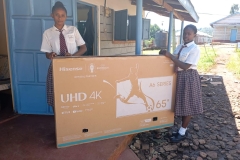 presentation-of-63-inch-tv-to-students-1